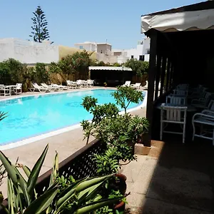 https://riad-zahra.essaouirahotels.net